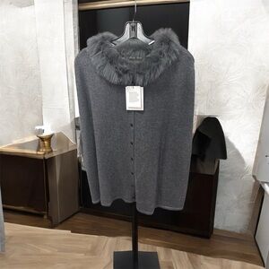 Gray Fur-Trimmed Women's Sweater
